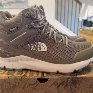 Northface women shoes size 8